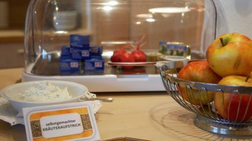 Hostal Pension Alpina
