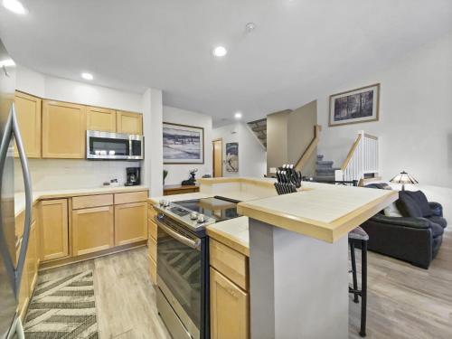 Chimney Ridge 504 Townhouse