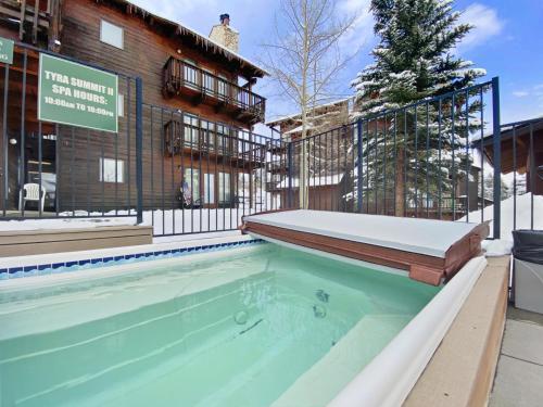 Apartamento Tyra Chalet C128 Condo
