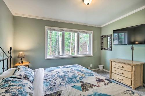 Spacious Breck Townhome - Walk To Ski Shuttle