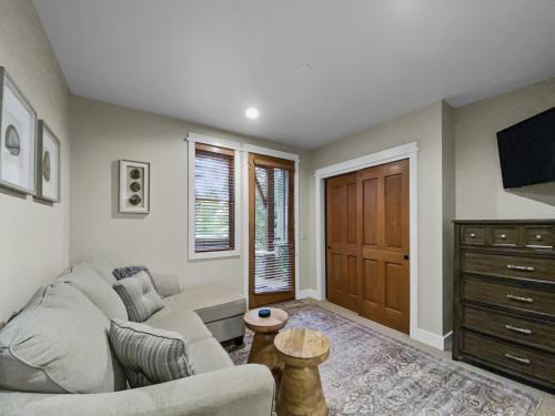 Westridge Chalet Townhouse