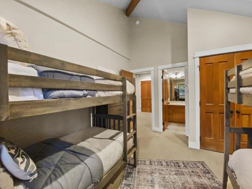 Westridge Chalet Townhouse