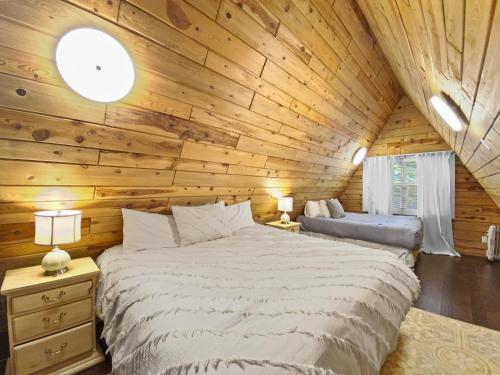 Vacay - Frame Home