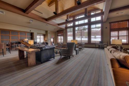 Luxury At One Ski Hill