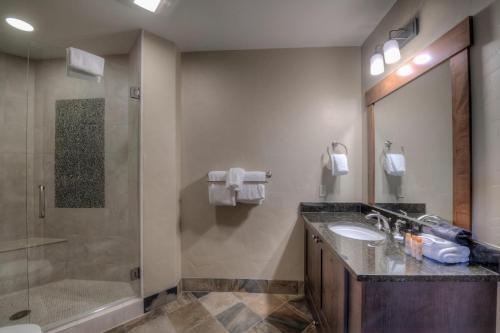 Luxury At One Ski Hill