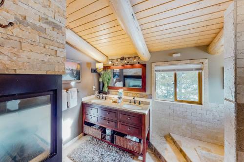 Bass Cabin