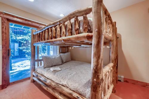 Pine Creek Retreat