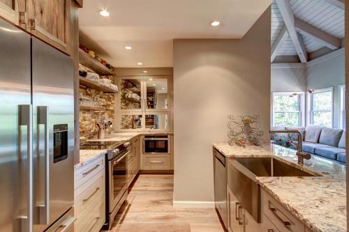 Longbranch 317 Evergreen Condo Nice Location Updates