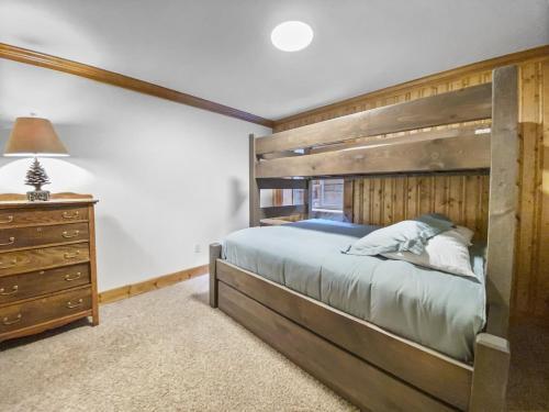 Blue Buffalo Lodge Home
