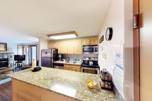 Aspen Condo Unit 3