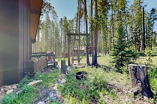 Quaint Cabin