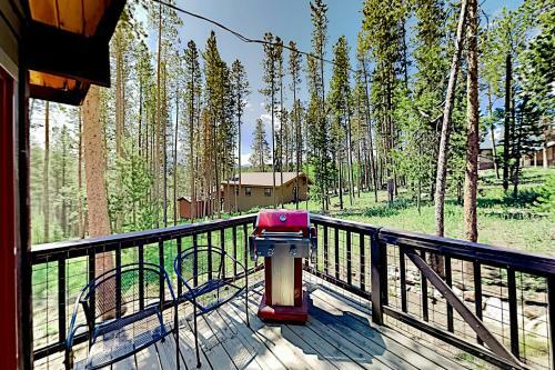 Quaint Cabin