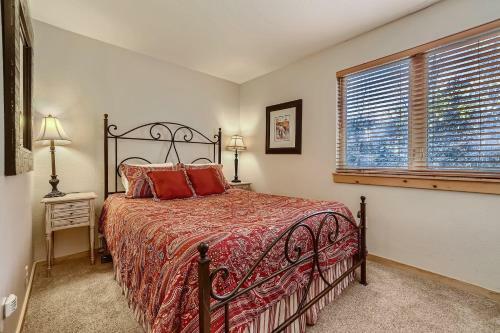 Snodallion Condo Great Breck Location