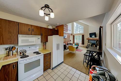 Breckenridge Bull Cabin
