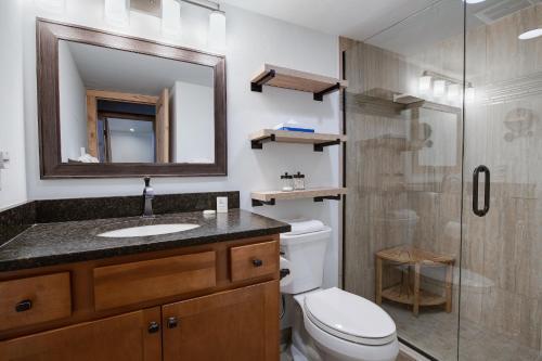 Inner Circle 15 Serenity Condo Great Breck Location