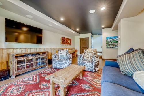 Falcon Mews Lodge Stunning Luxury Mountain Home