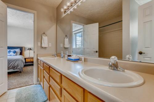 Park Forest Elk Den Townhome Hot Tub Dog Friendly On Shuttle Route