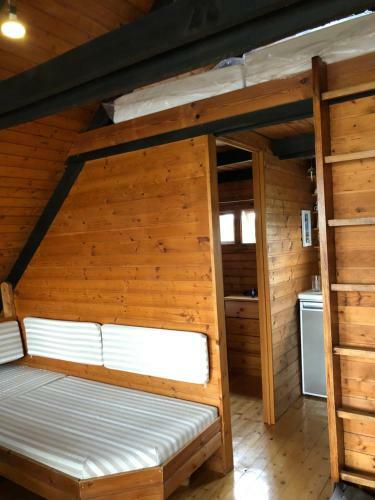 Pfahlbau Rust Robinsonh�tte