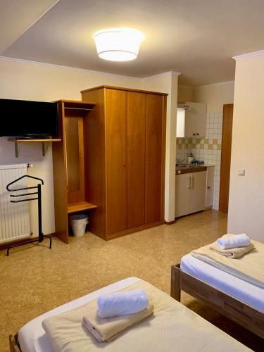 Hotel Pension Lambrecht
