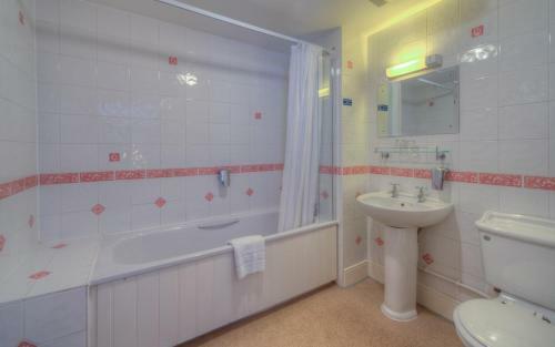 Posada The Wheatsheaf Hotel By Good Night Inns