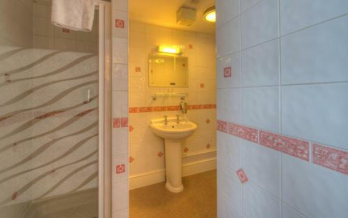 Posada The Wheatsheaf Hotel By Good Night Inns