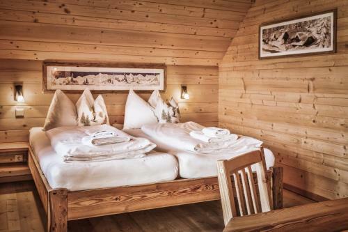 St Martin Chalets