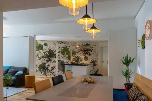 Modern Apartment, 10 Min. Away From Salzburg Hbf