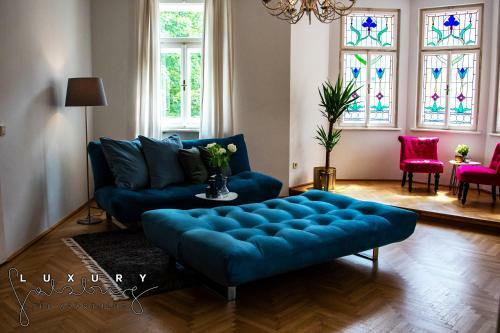 Luxury Apartment In Town