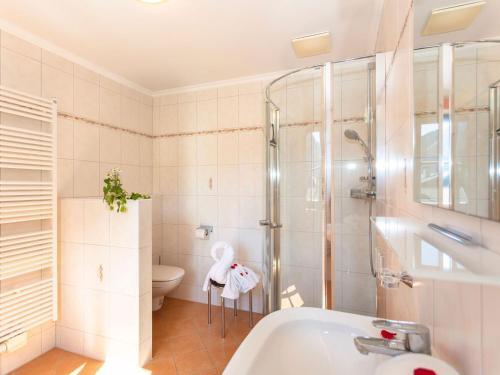 Ravishing Apartment In Saalbach-hinterglemm With Ski Storage