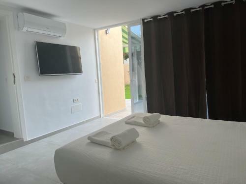 Precioso Apartamento Con Piscina A 50m de La Playa