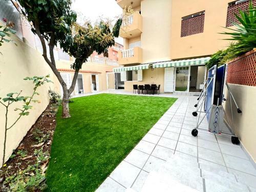 Precioso Apartamento Con Piscina A 50m de La Playa