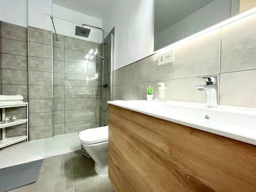 Precioso Apartamento Con Piscina A 50m de La Playa