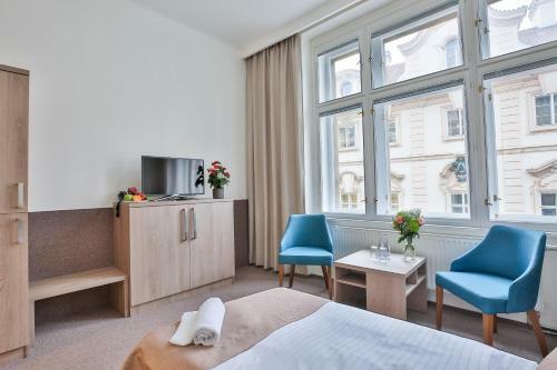 Hotel Apartments Embassy By Lh