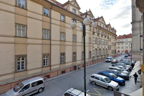 Stunning Charles Bridge Apartment