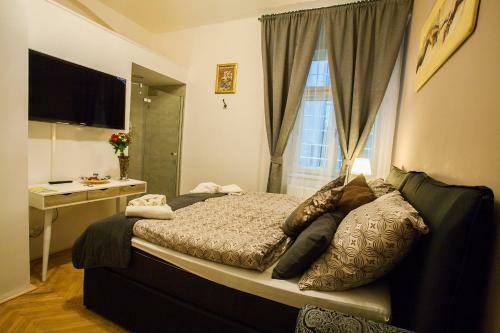 Hostal Prague Eia Centre Apartments