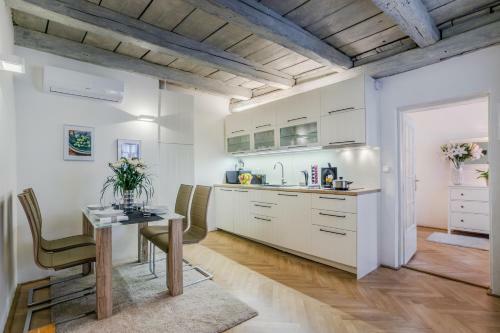Apartamento Royal Route Residence
