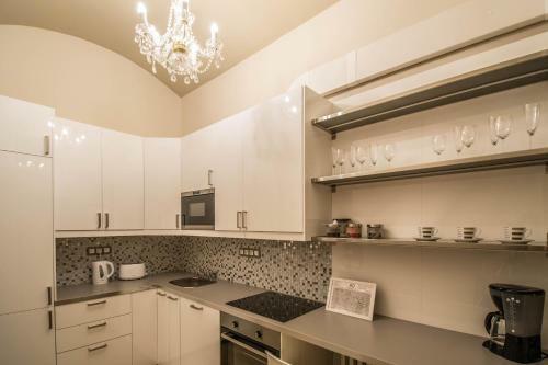 Apartamento 4bdr Historical Spirit Apt By Ruterra