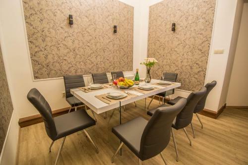 Apartamento 4bdr Historical Spirit Apt By Ruterra