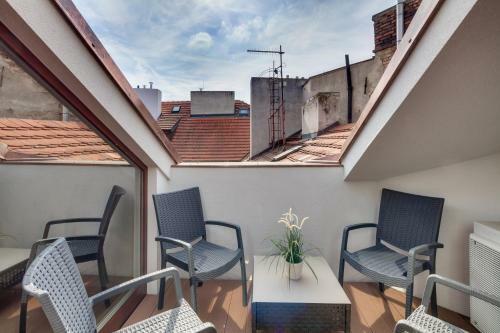 Michalska Old Town Apartment