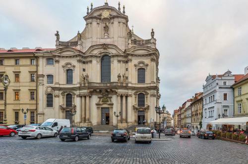 Romantic Apartment Prague Near Charles Bridge