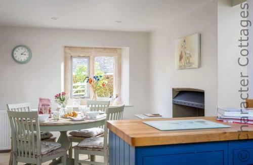 Willow Tree Cottage