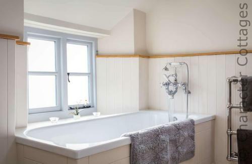Willow Tree Cottage