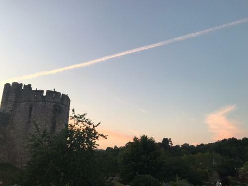 Chateau Terrace Bnb
