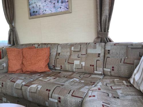 Pet Friendly Riverside Static Caravan