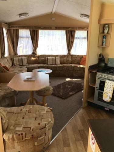 Pet Friendly Riverside Static Caravan