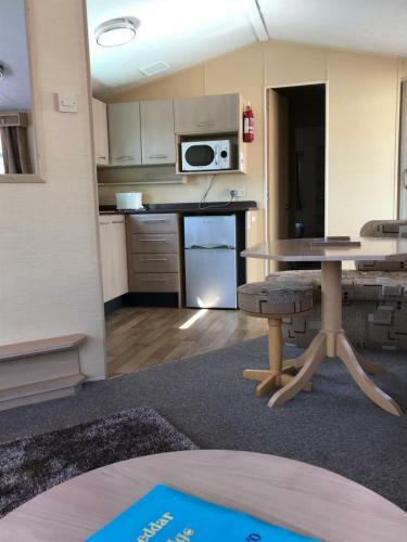 Pet Friendly Riverside Static Caravan