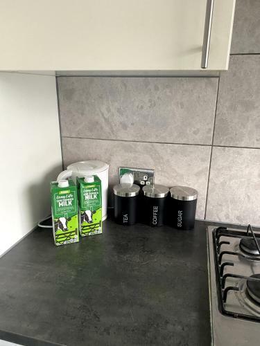 Double Bedroom For Short/long Term Let