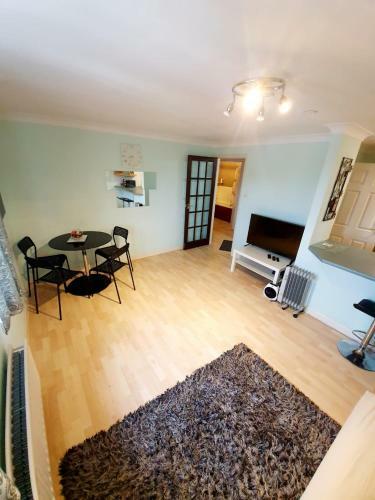 Chelmsford Town Centre Apartments With Car Parking