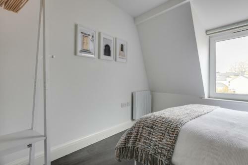 New Moulsham Suite Apartment - Free Parking