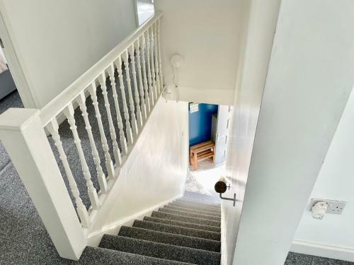 The Corner House - Modern Chesterfield Town Centre Apartments